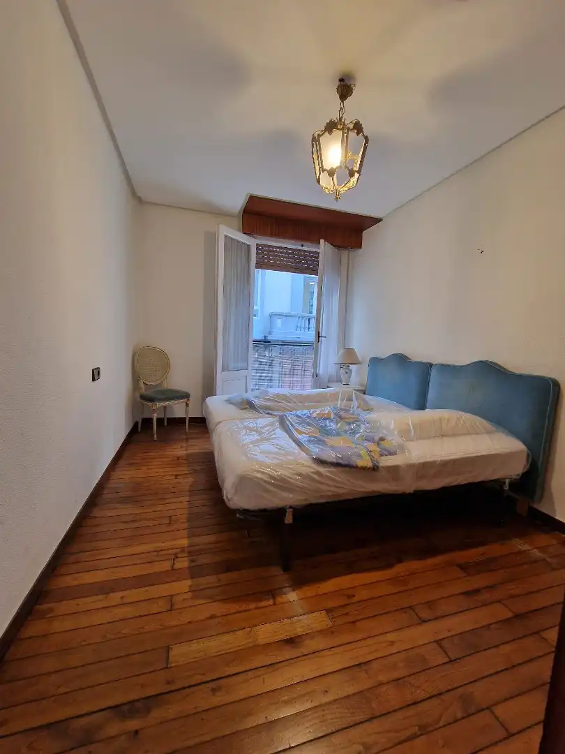 Piso en venta en Calle Calvo Sotelo, Centro - Ayuntamiento