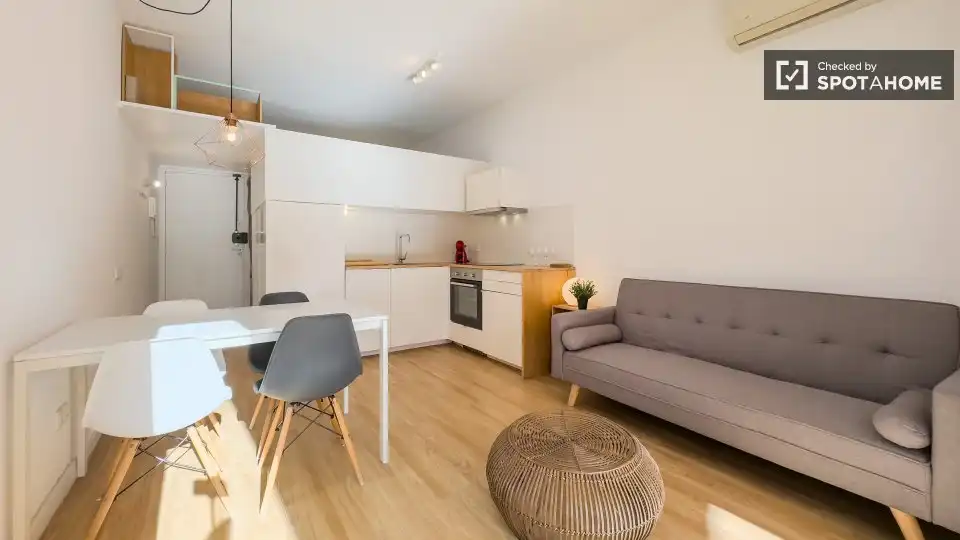 Wohnung zur Miete in Vila de Gràcia
