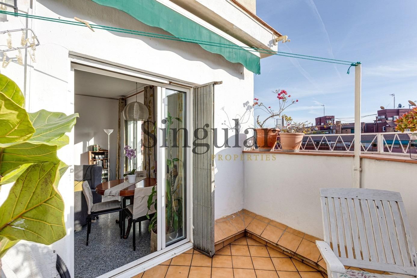 Balcony of Attic for sale in  Barcelona Capital  with Air Conditioner, Terrace and Balcony