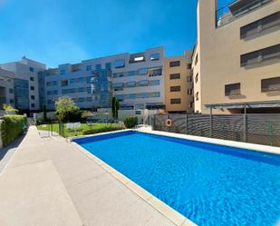 Piscina de Pis de lloguer en  Madrid Capital amb Aire condicionat, Calefacció i Traster