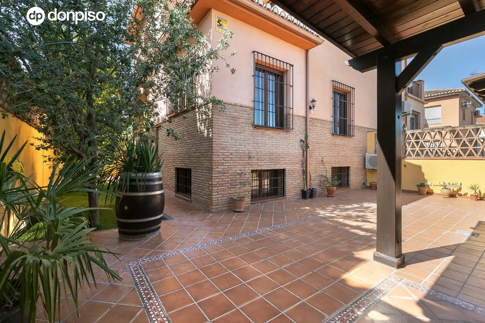 Casa en venta en Calle Calle Arniches 21