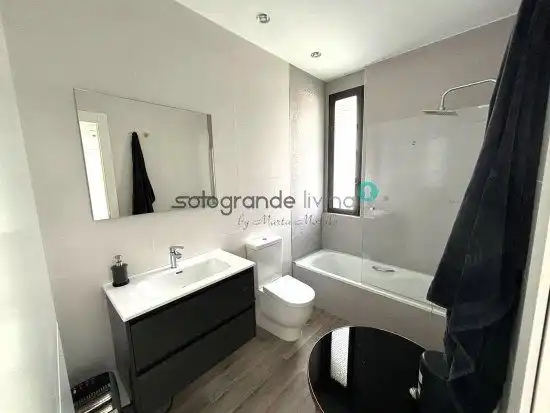 Bathroom of Detached homes for rent in Sotogrande  with Air Conditioner, Terrace and Swimming Pool