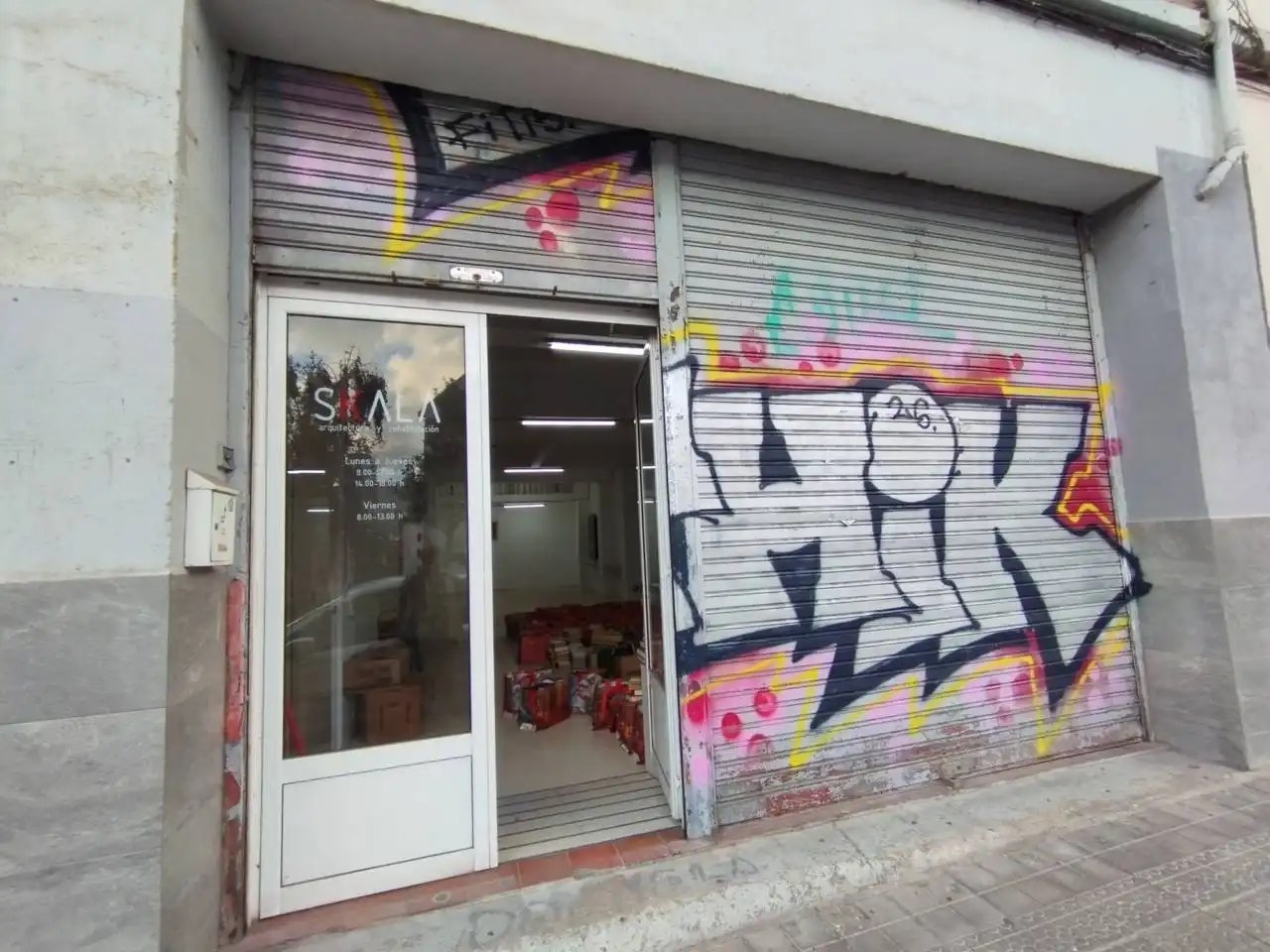 Local comercial en venda a Calle Artasamina, imagen 2