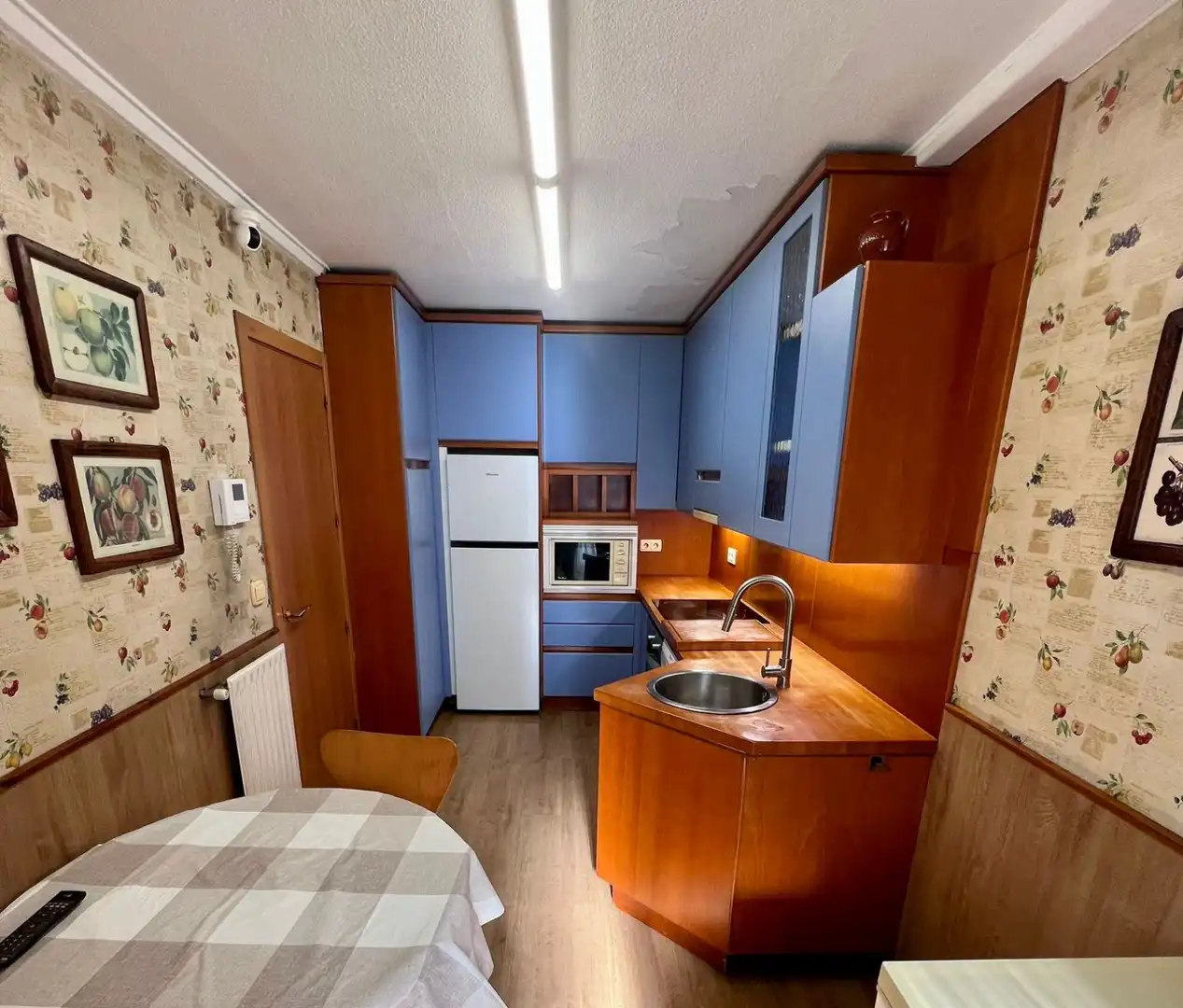 Cocina de Ático en venta en Avilés con Calefacción y Parquet
