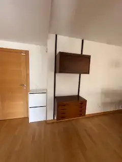 Habitación de Apartamento de alquiler en León Capital  con Calefacción, Parquet y Terraza