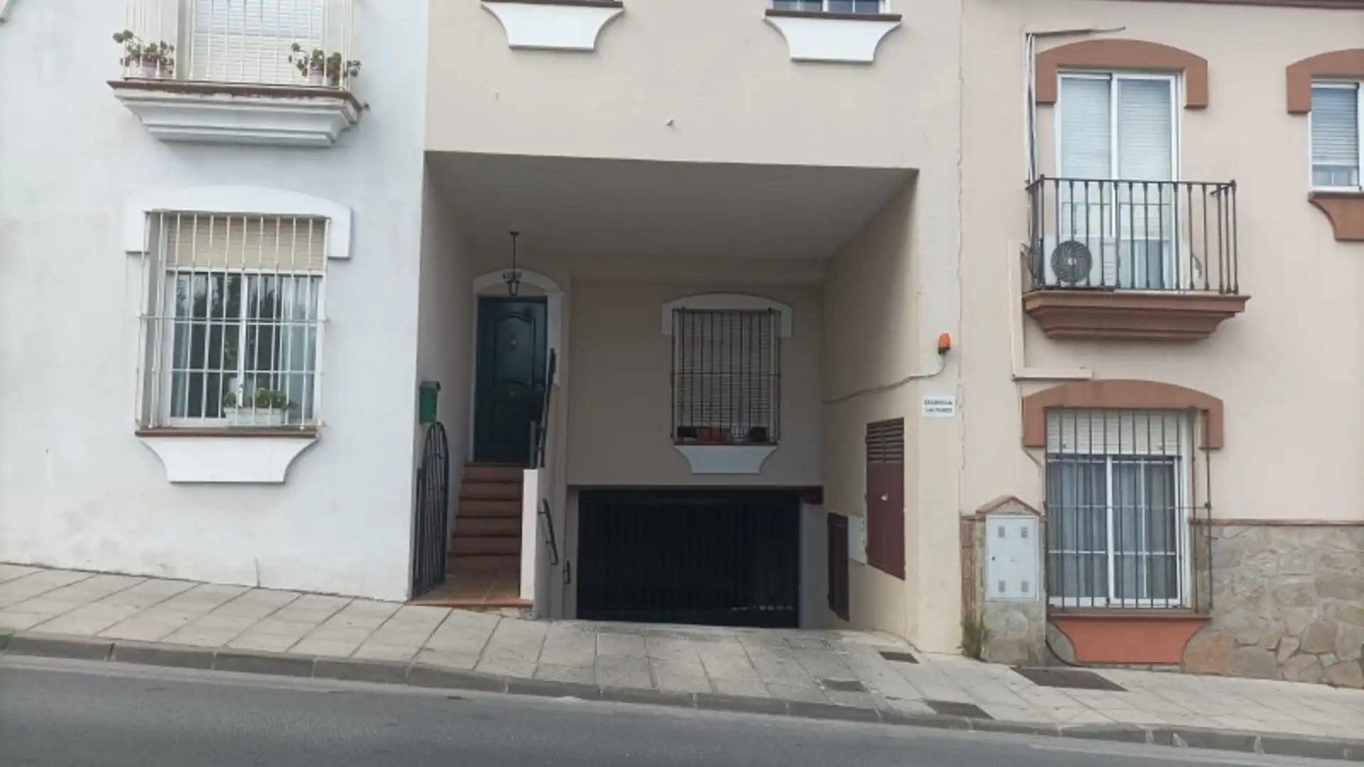 Vista exterior de Trastero en venta en Algeciras