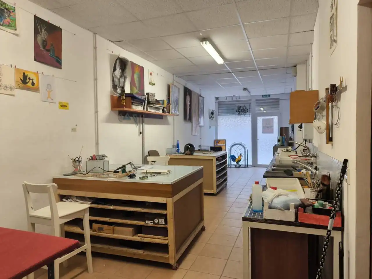 Local comercial en venda a Juan de Vega