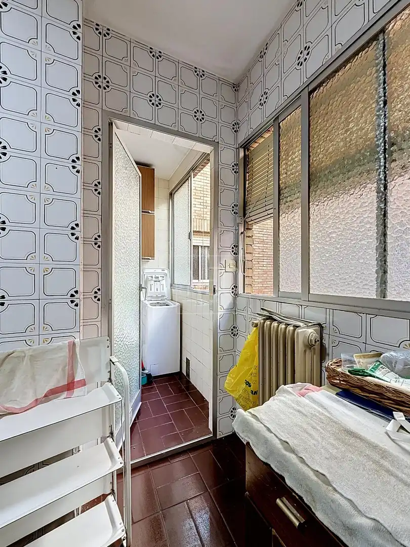 Bedroom of Flat for sale in Granada  with Heating, Storage room and Balcony