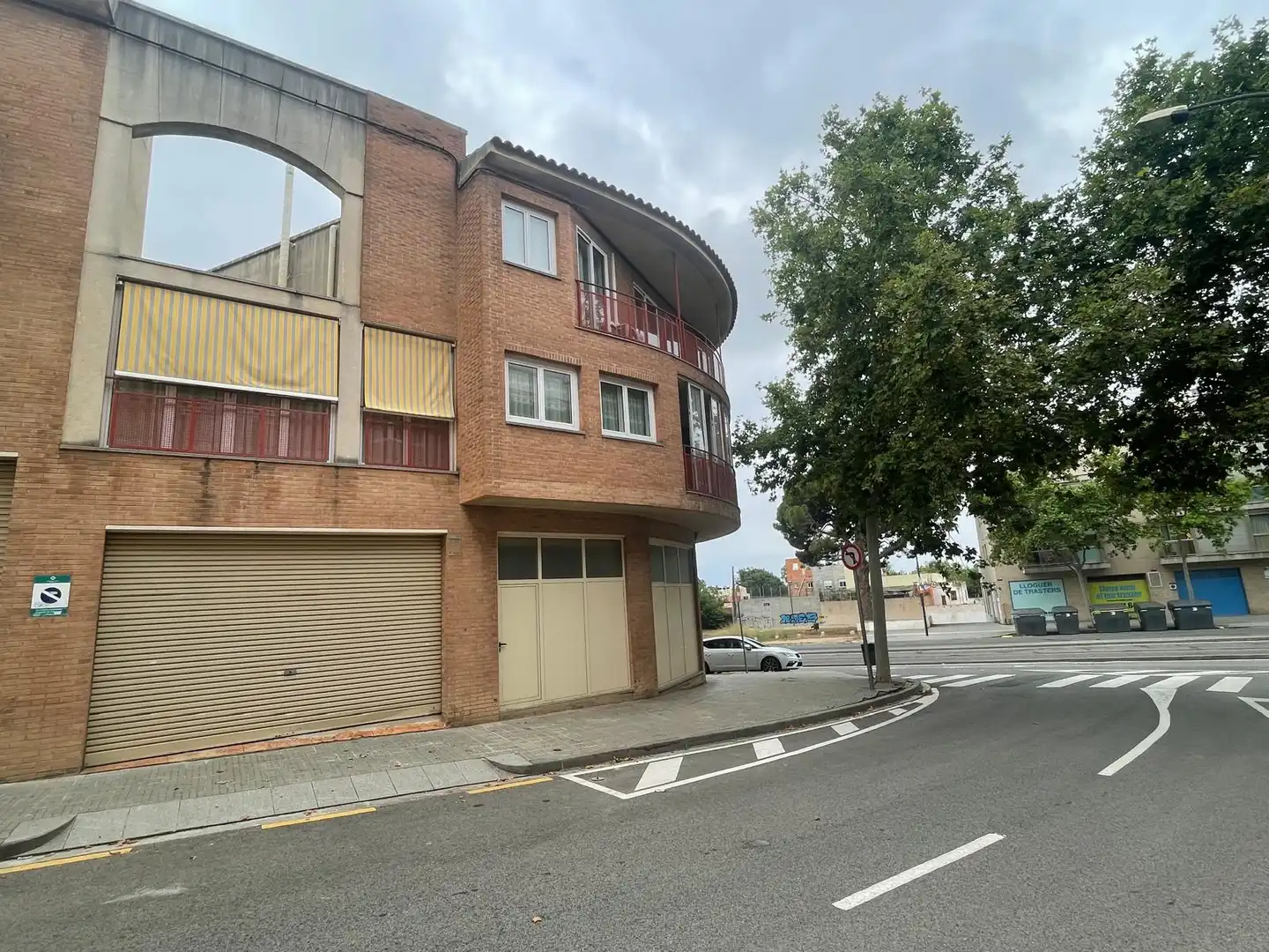 Vista exterior de Casa adosada en venta en Reus con Aire acondicionado, Calefacción y Trastero