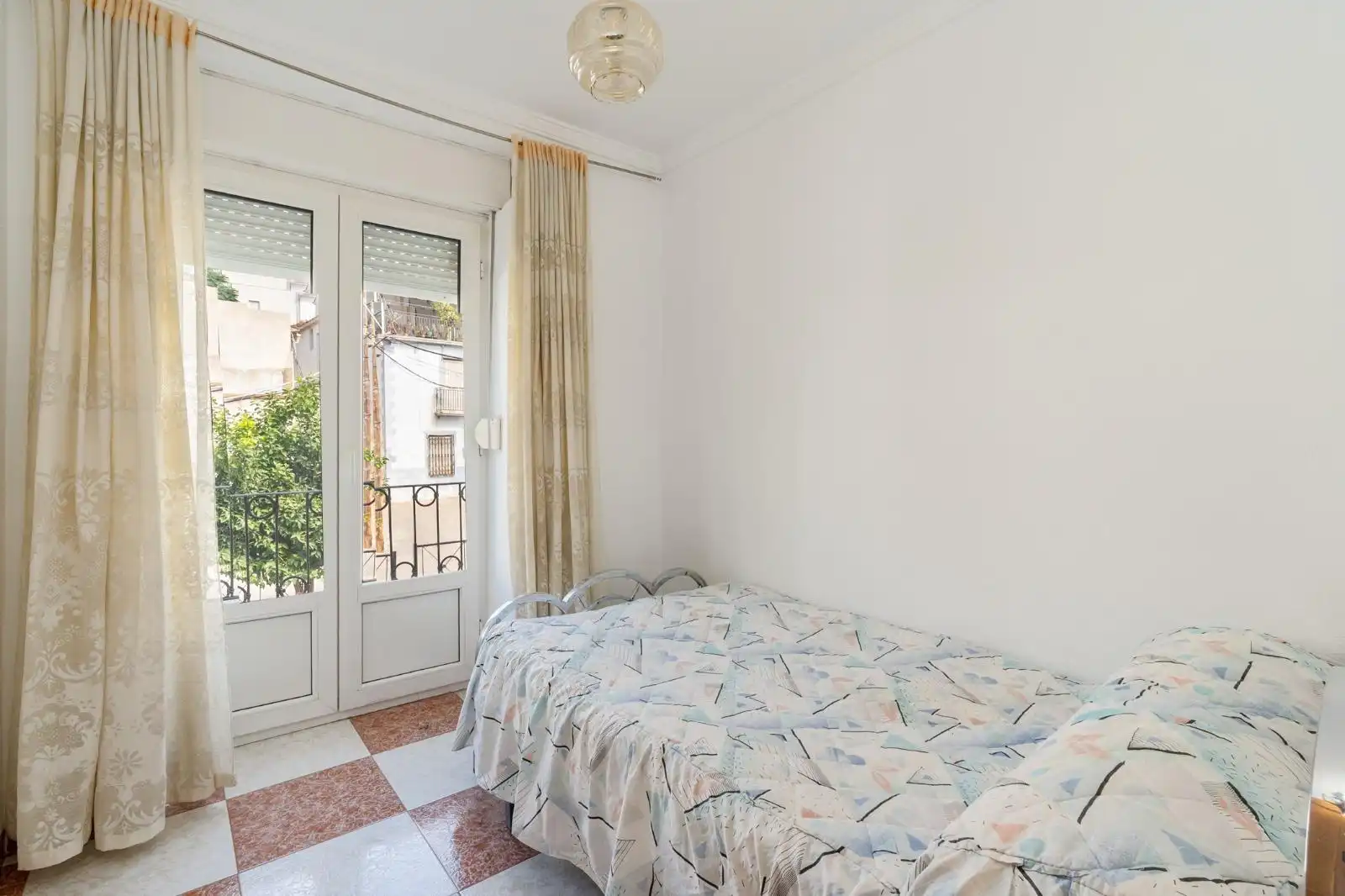 Habitación de Casa adosada en venta en Padul