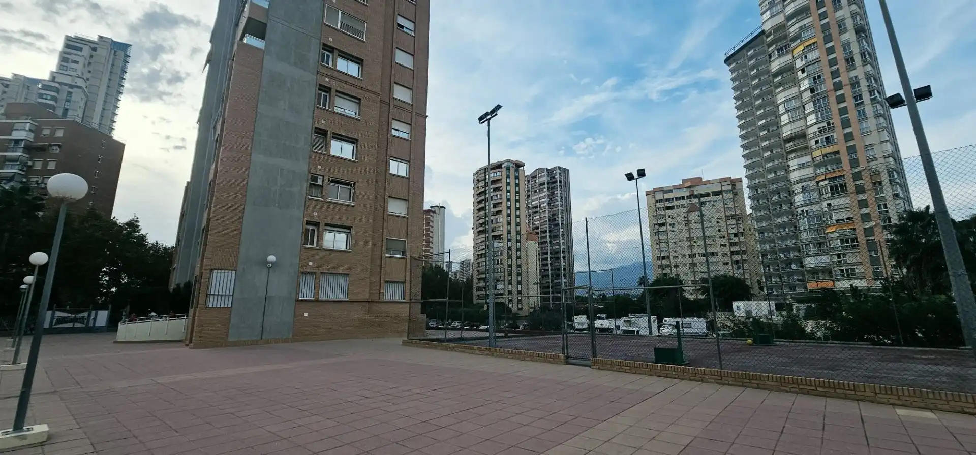 Appartement avec piscine à vendre à Avenida Juan Fuster Zaragoza
