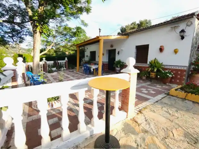 Garden of Houses for sale in Ubrique  with Furnished