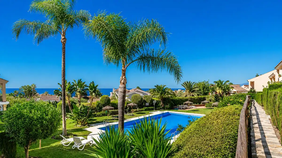 Garden of Duplexes for sale in Marbella  with Air Conditioner, Heating and Private garden
