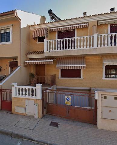 Casa adosada en Venta en  MELOCOTON en Alguazas