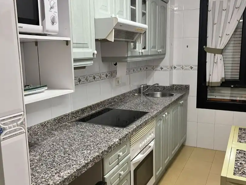 Cocina de Piso de alquiler en Milán - Pumarín - Teatinos