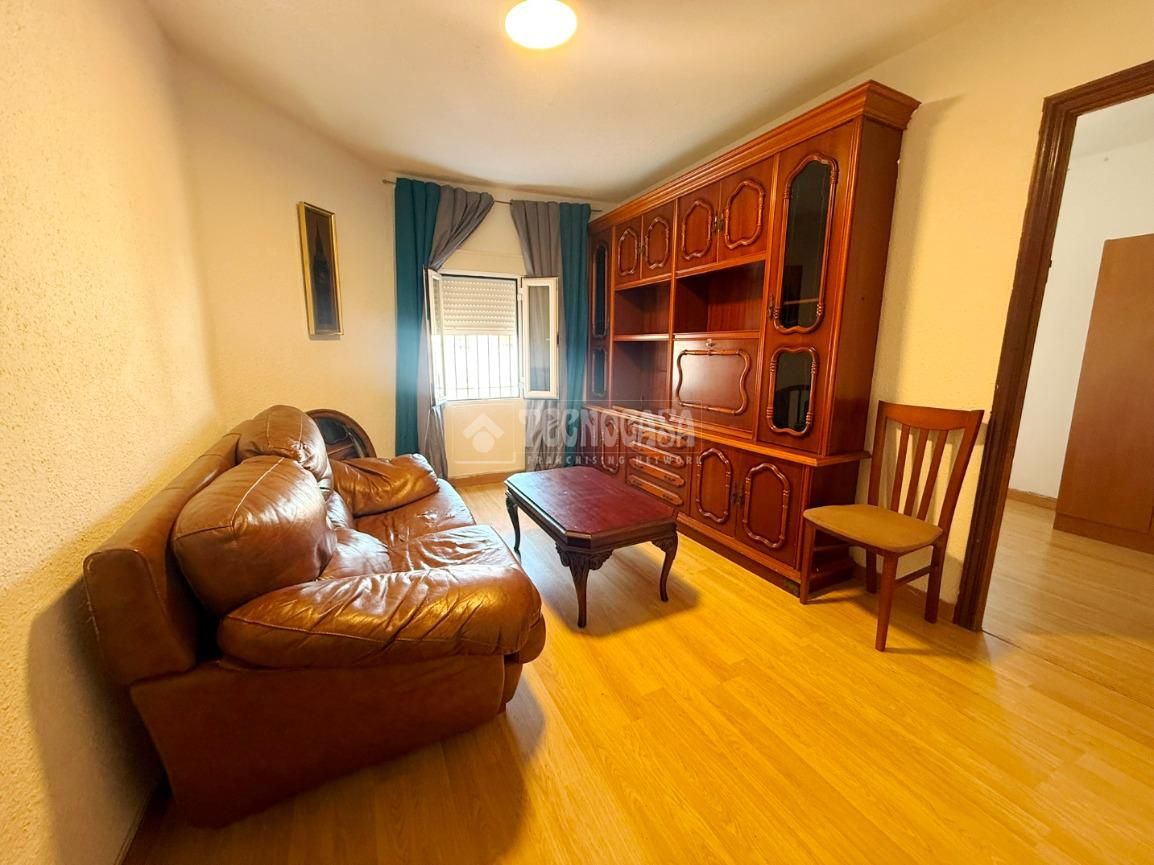 Living room of Flat for sale in  Madrid Capital  with Air Conditioner