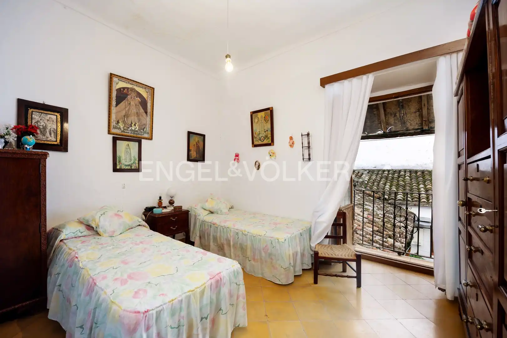 Habitación de Casa o chalet en venta en Grazalema con Calefacción y Balcón
