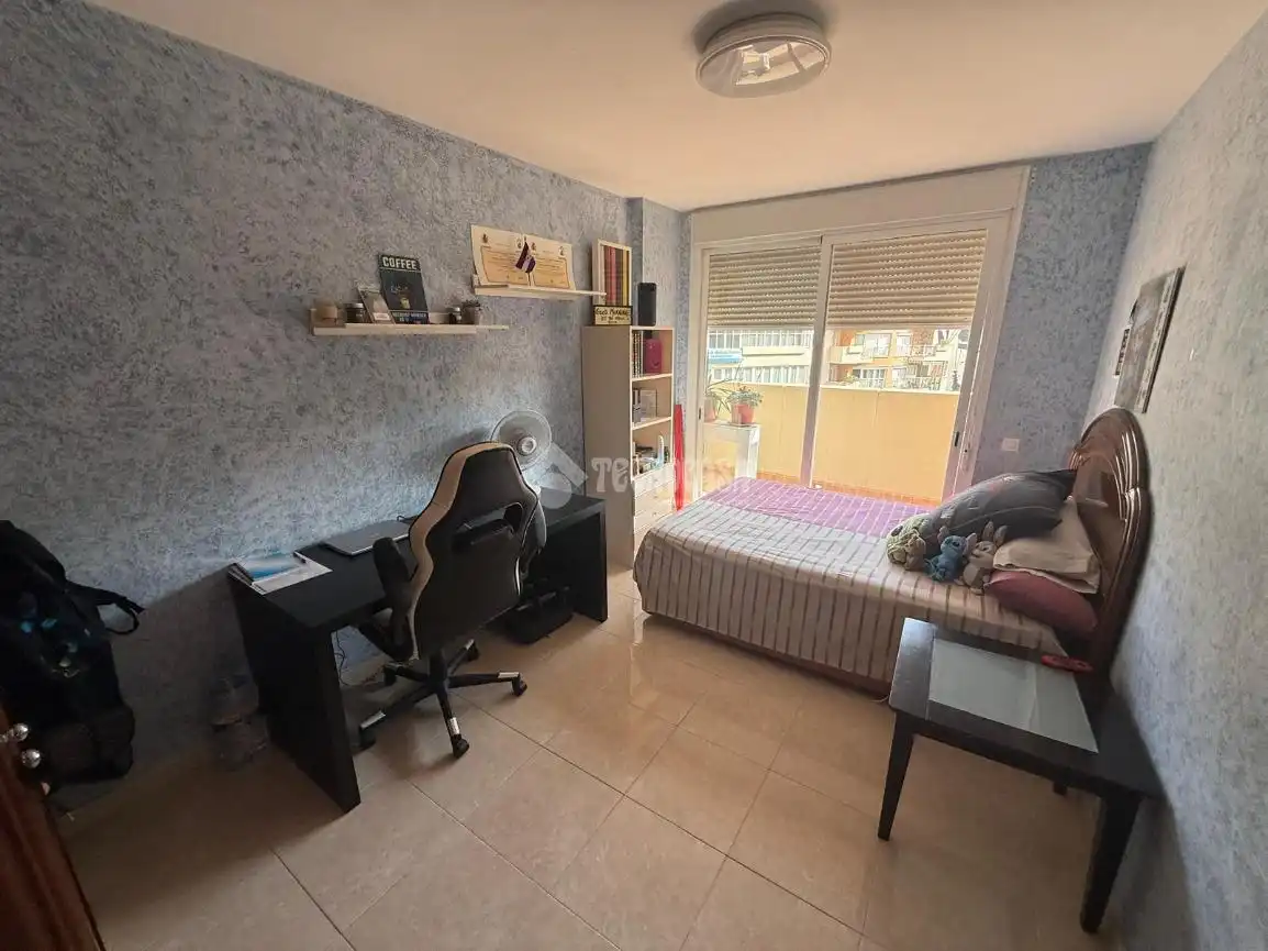 Habitación de Piso en venta en Estepona con Balcón