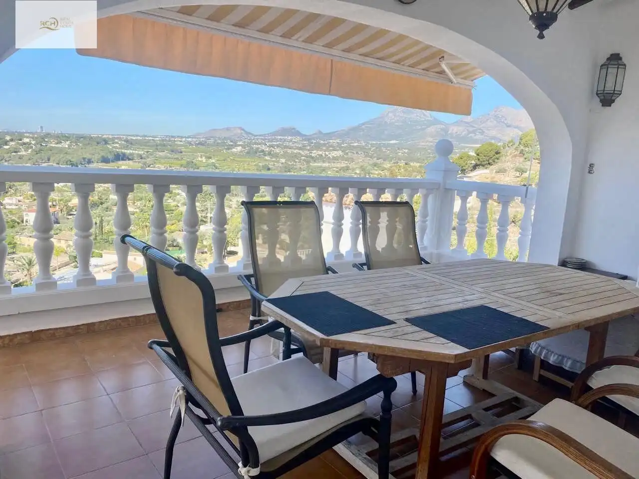 Casa adosada en venda a Altea ciudad