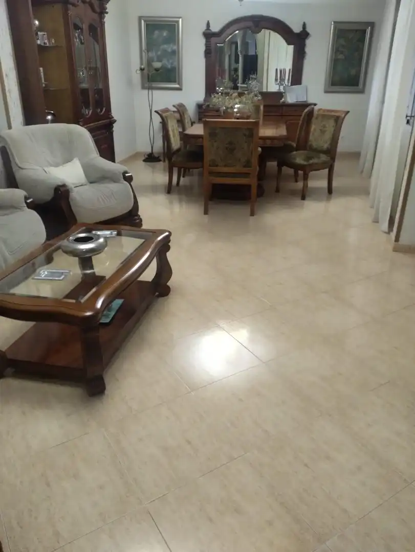 Casa con terraza en venta en Baena