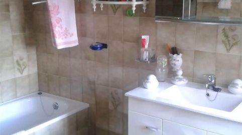 Foto 3 de Casa adosada en venda a Lugar Foro, 84, Vilasantar, A Coruña