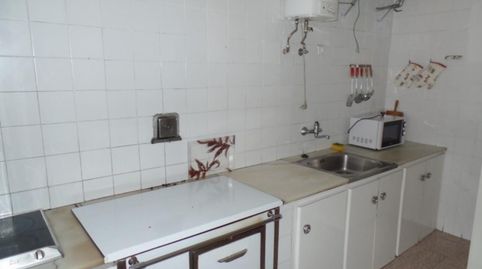 Foto 2 de Apartament en venda a Calle Aguirre, La Pola de Gordón , León