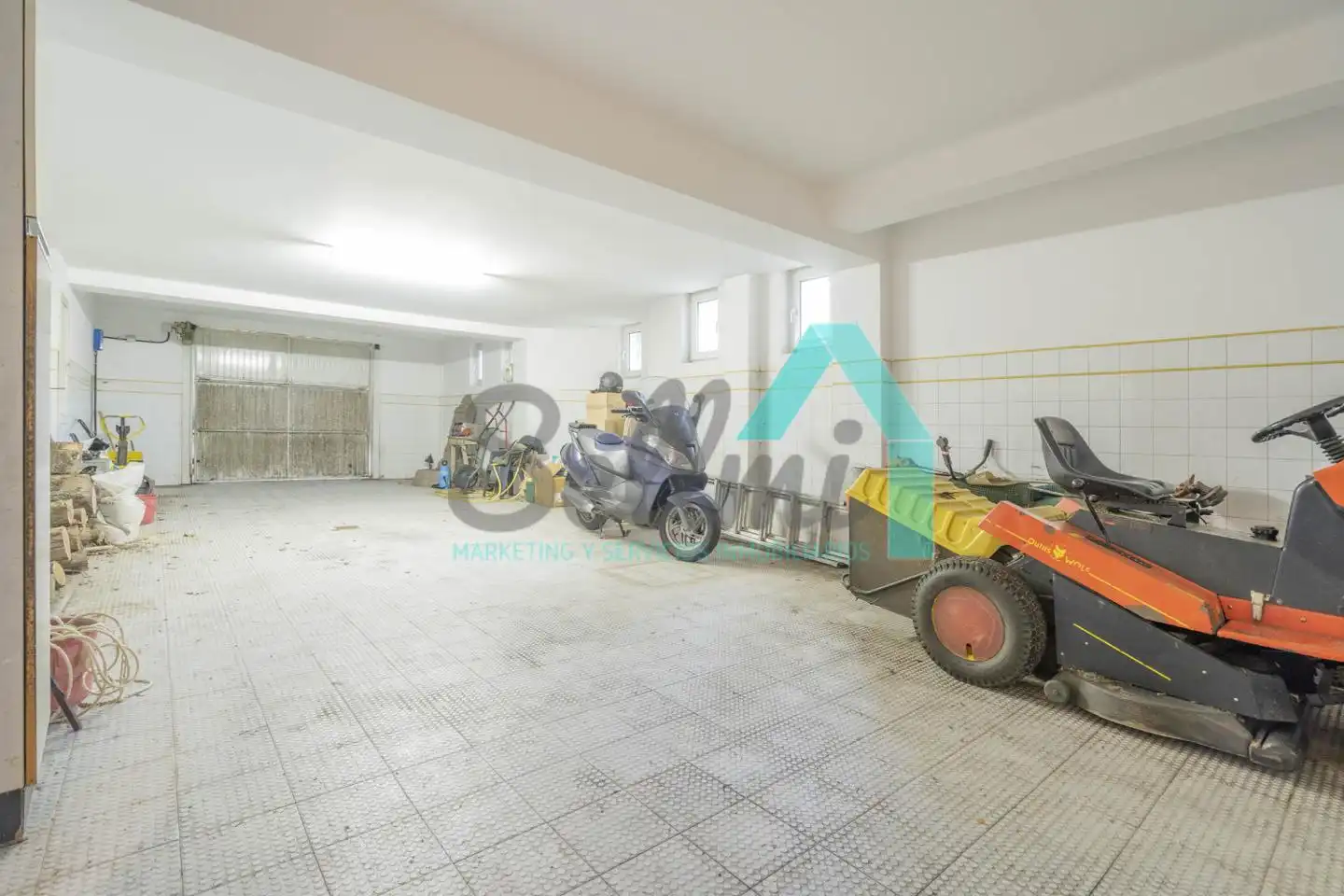 Casa o xalet en venda en Oviedo  amb Calefacció, Jardí privat i Parquet