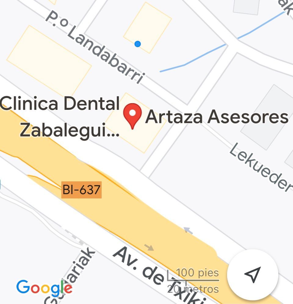 Vista exterior de Casa adosada en venda en Leioa amb Jardí privat, Terrassa i Traster