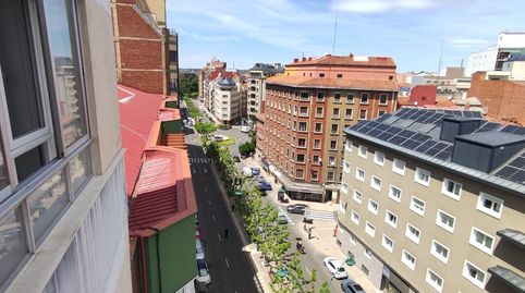 Foto 2 de Piso en venta en Avenida Lancia, San Claudio - La Chantría, León Capital