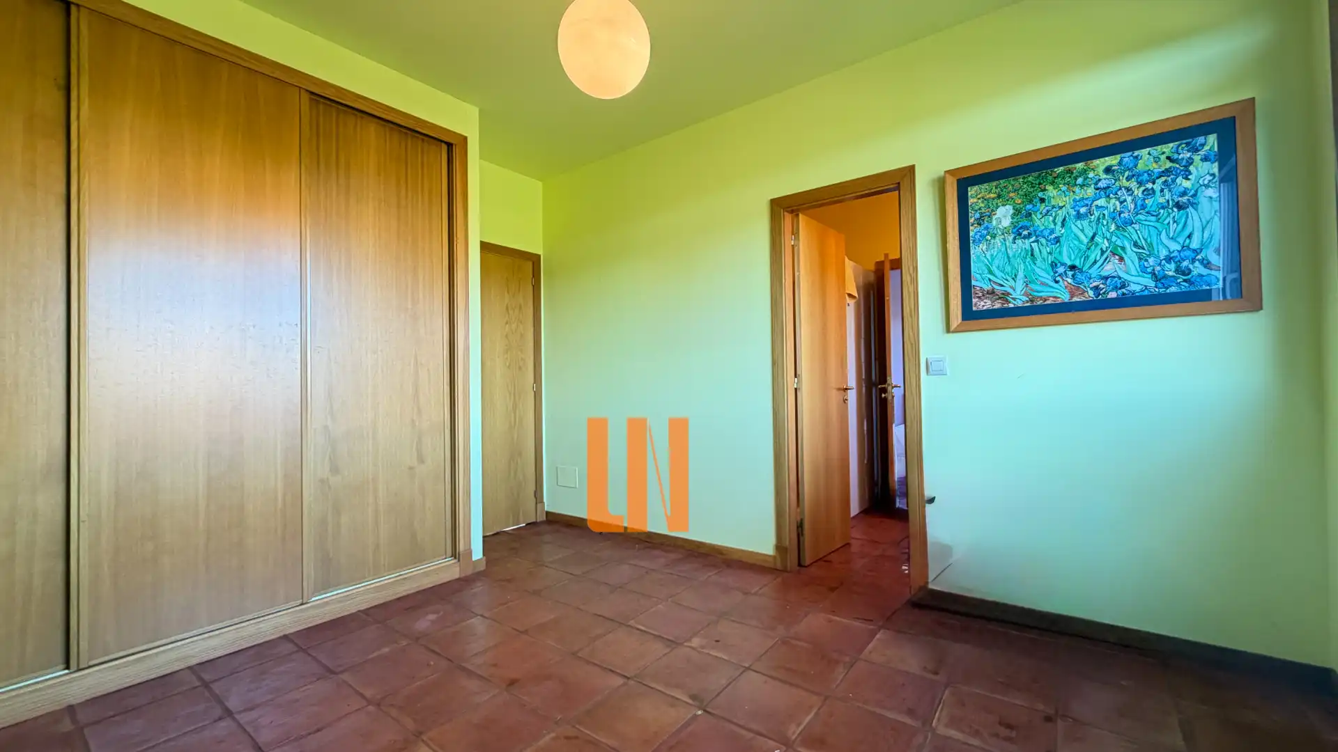 Houses for sale in Miño  with Heating, Private garden and Parquet flooring