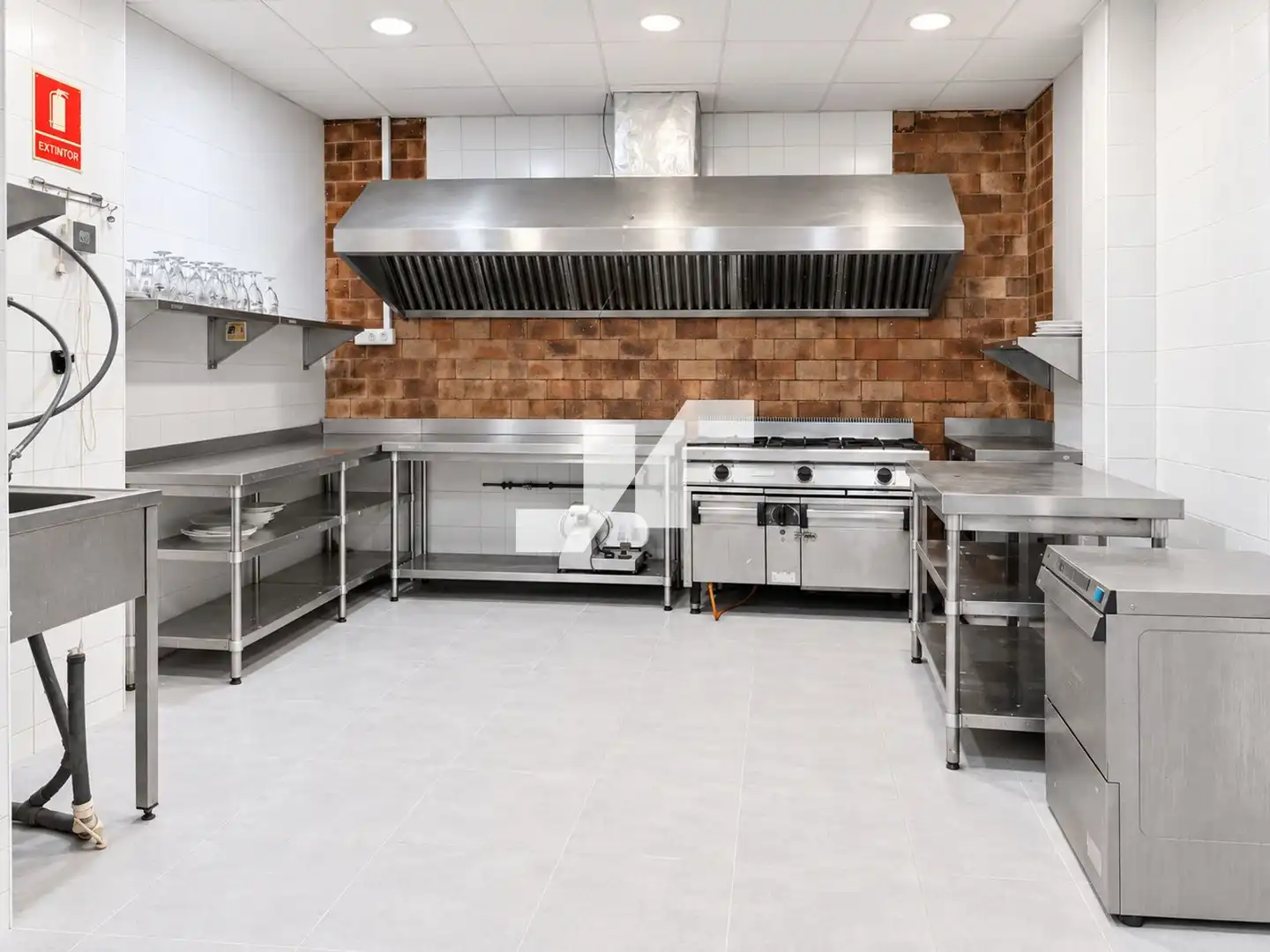 Local comercial en venda a Pintor Porcar, imagen 2