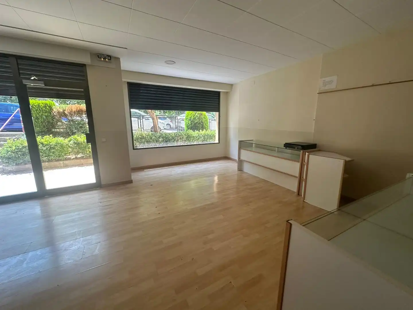 Local de alquiler en Girona Capital con Aire acondicionado y Parquet