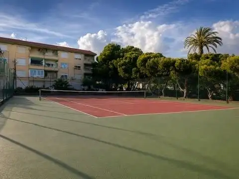 Vista exterior de Apartamento en venta en Roquetas de Mar con Jardín privado y Piscina comunitaria
