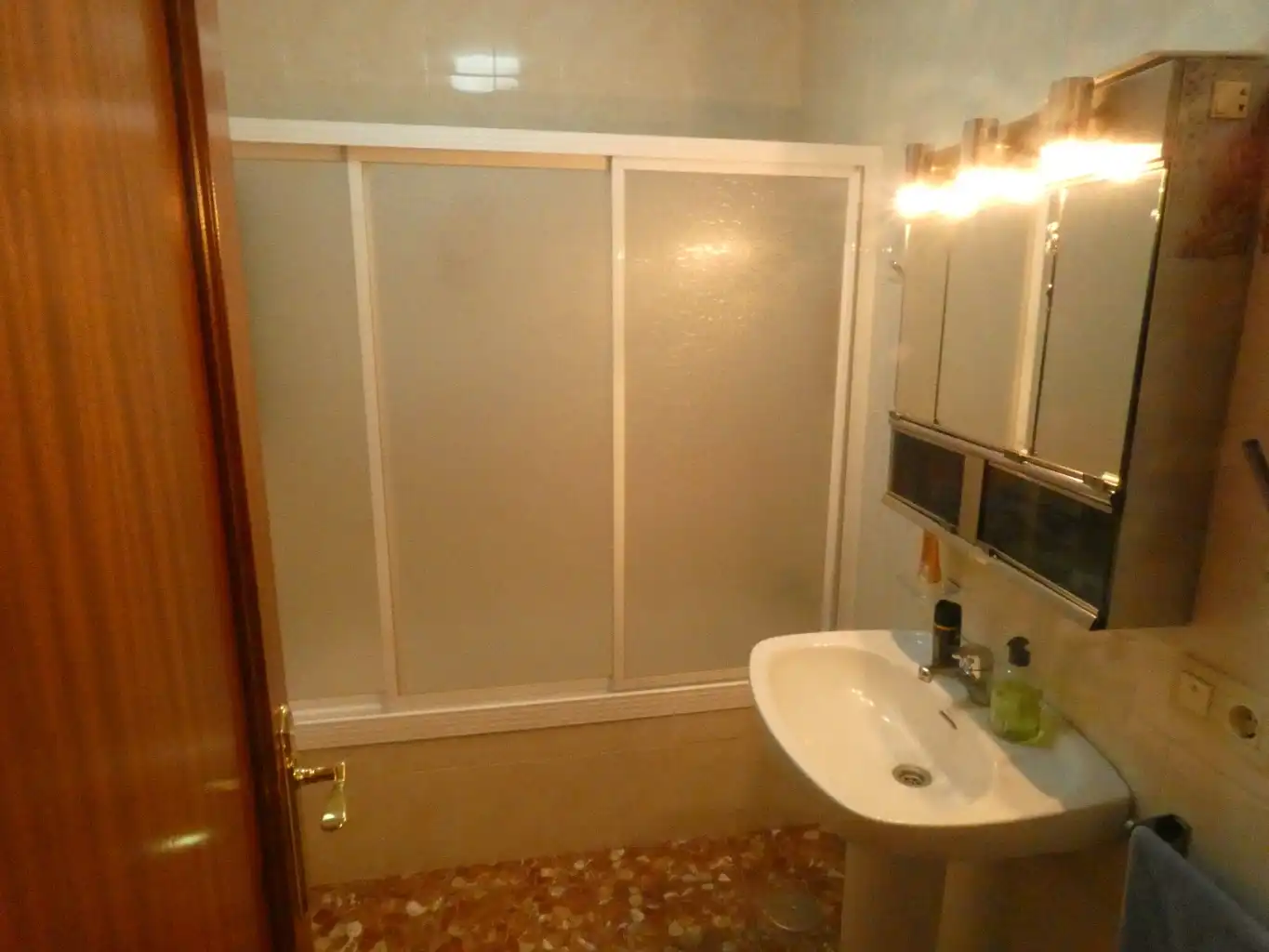 Baño de Casa o chalet en venta en Alanís con Aire acondicionado, Terraza y Amueblado