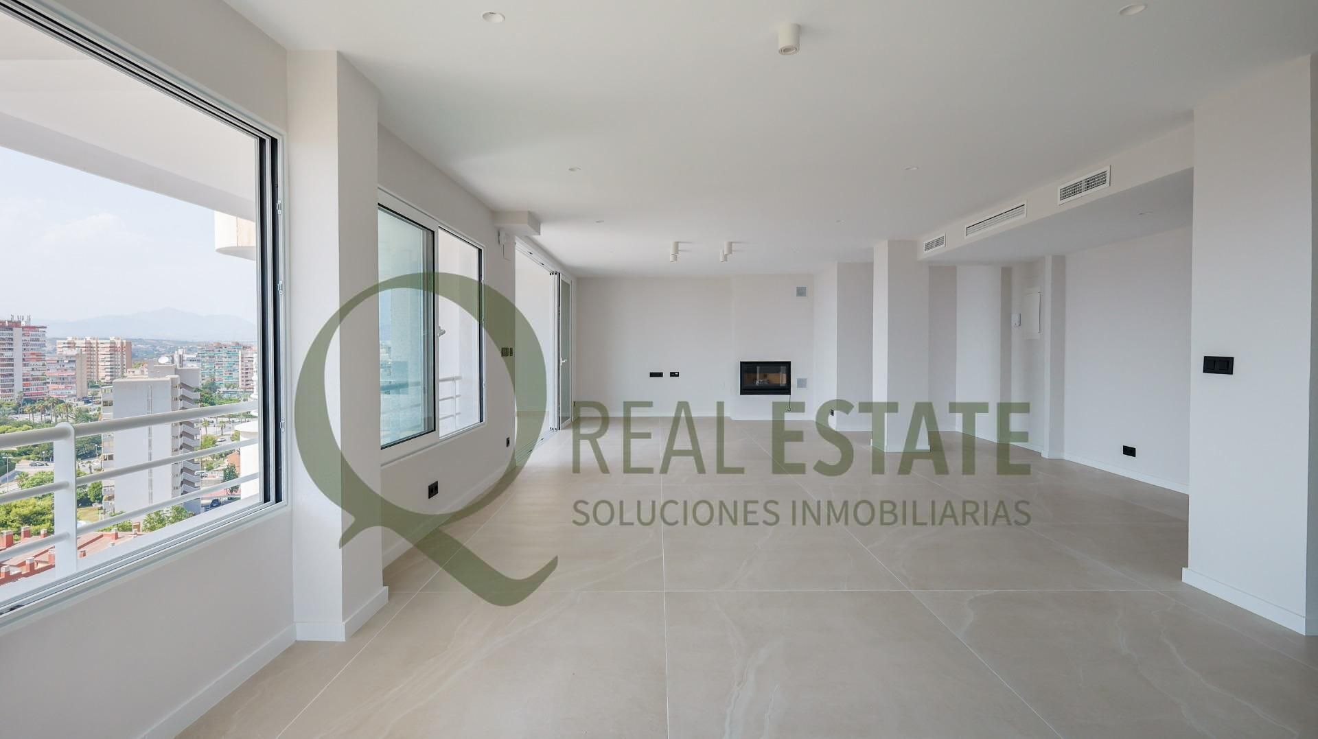 Piso en venta en Alicante / Alacant con Jardín privado, Terraza y Balcón