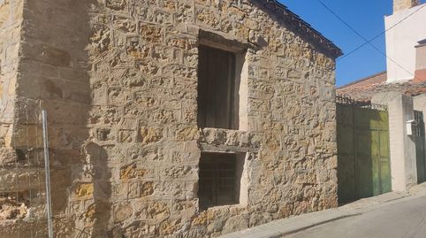 Venta de casa de piedra en El Molar