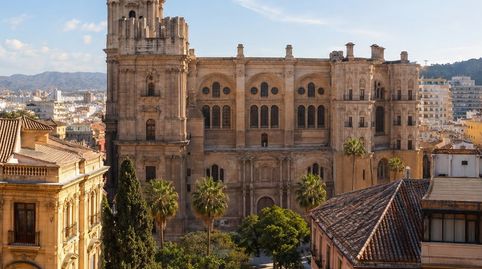 Foto 2 de Edificio en venta en Ensanche Centro - Puerto, Málaga Capital