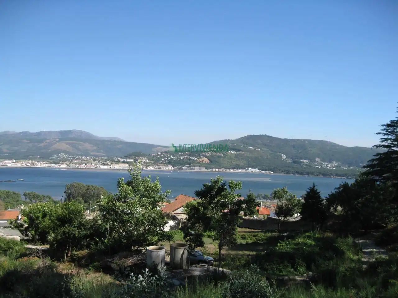 House with garden for sale in A Guarda
