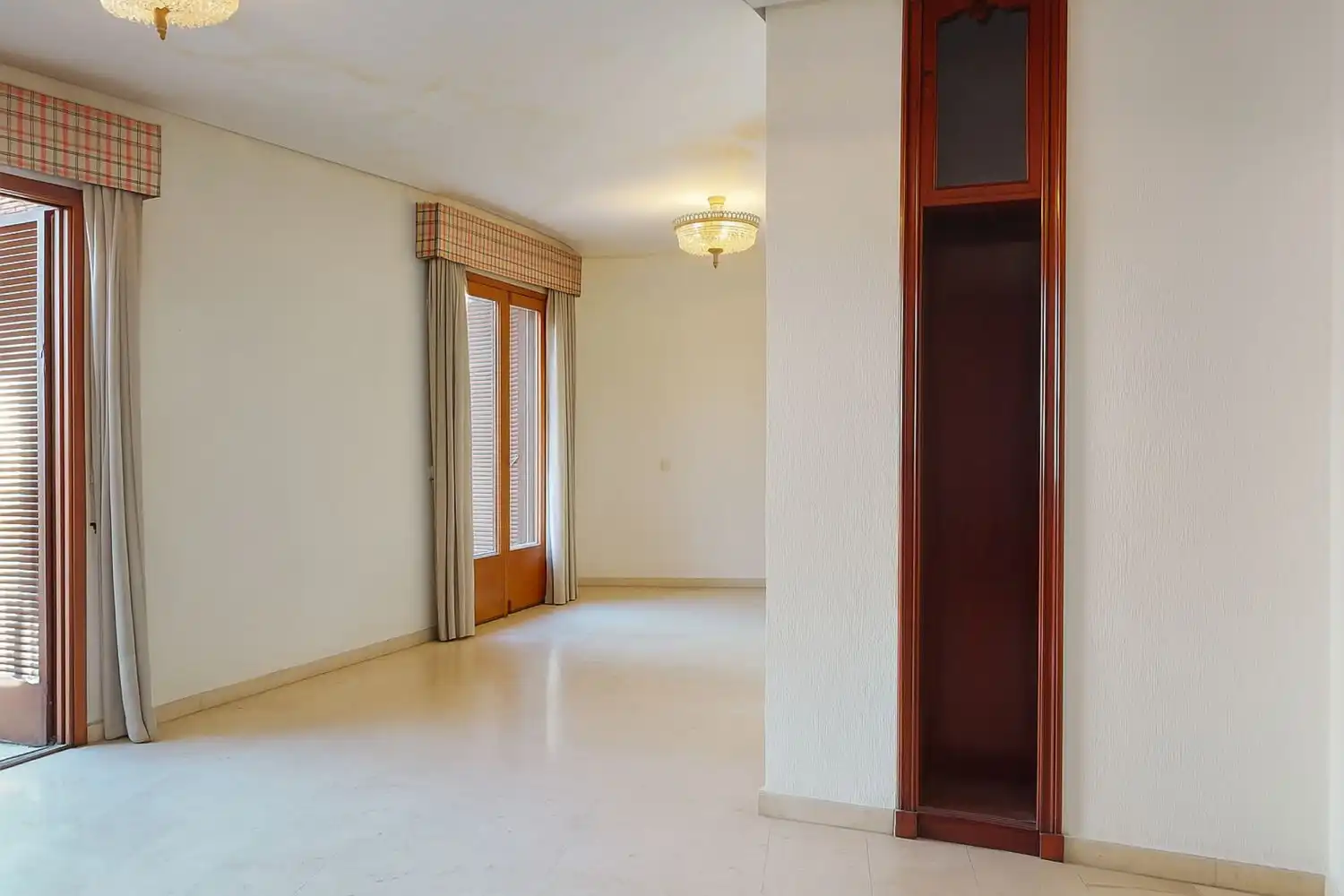 Flat for sale in Sevilla  with Air Conditioner, Heating and Terrace