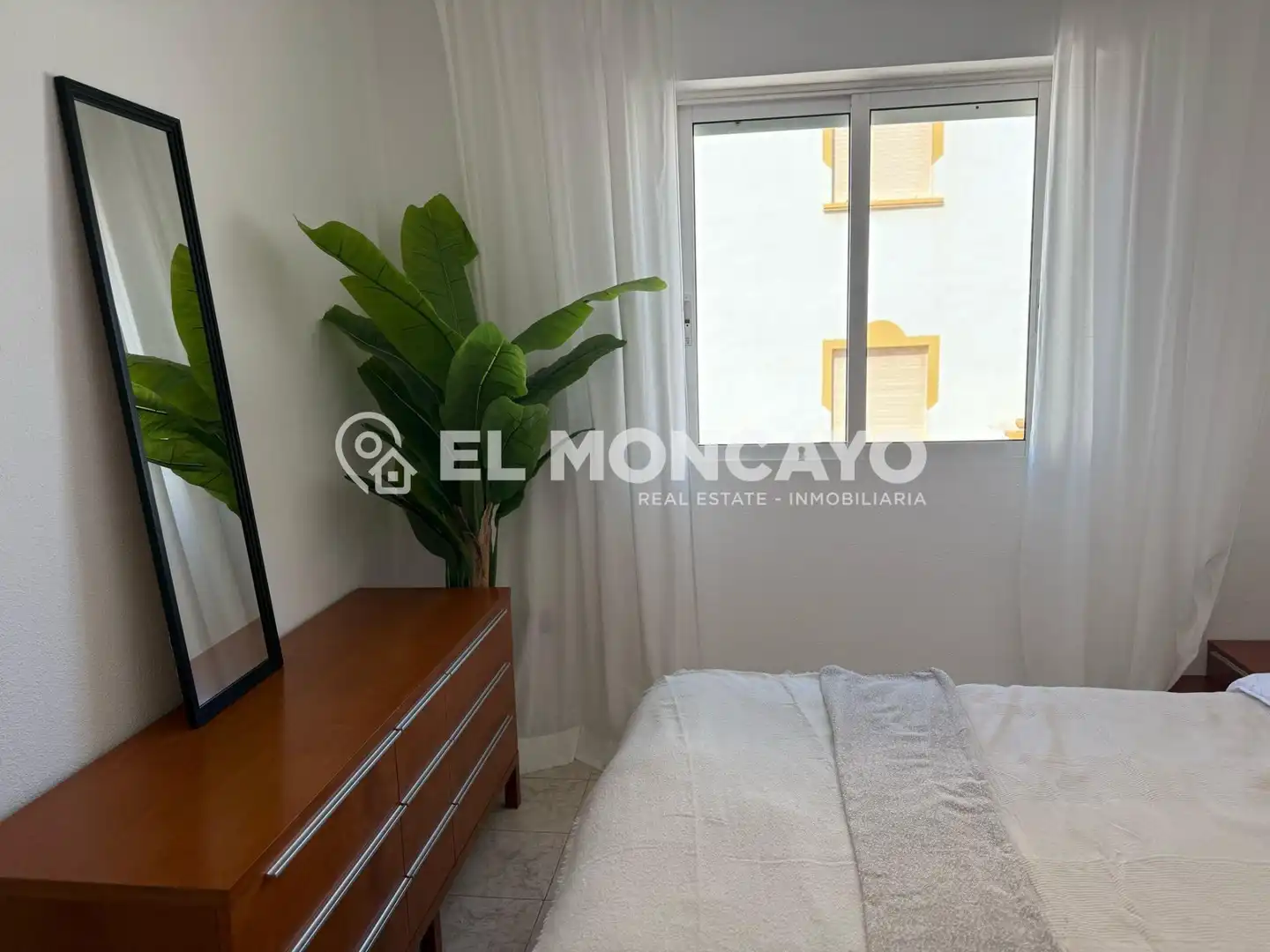 Habitación de Casa o chalet en venta en Torrevieja con Jardín privado, Terraza y Trastero