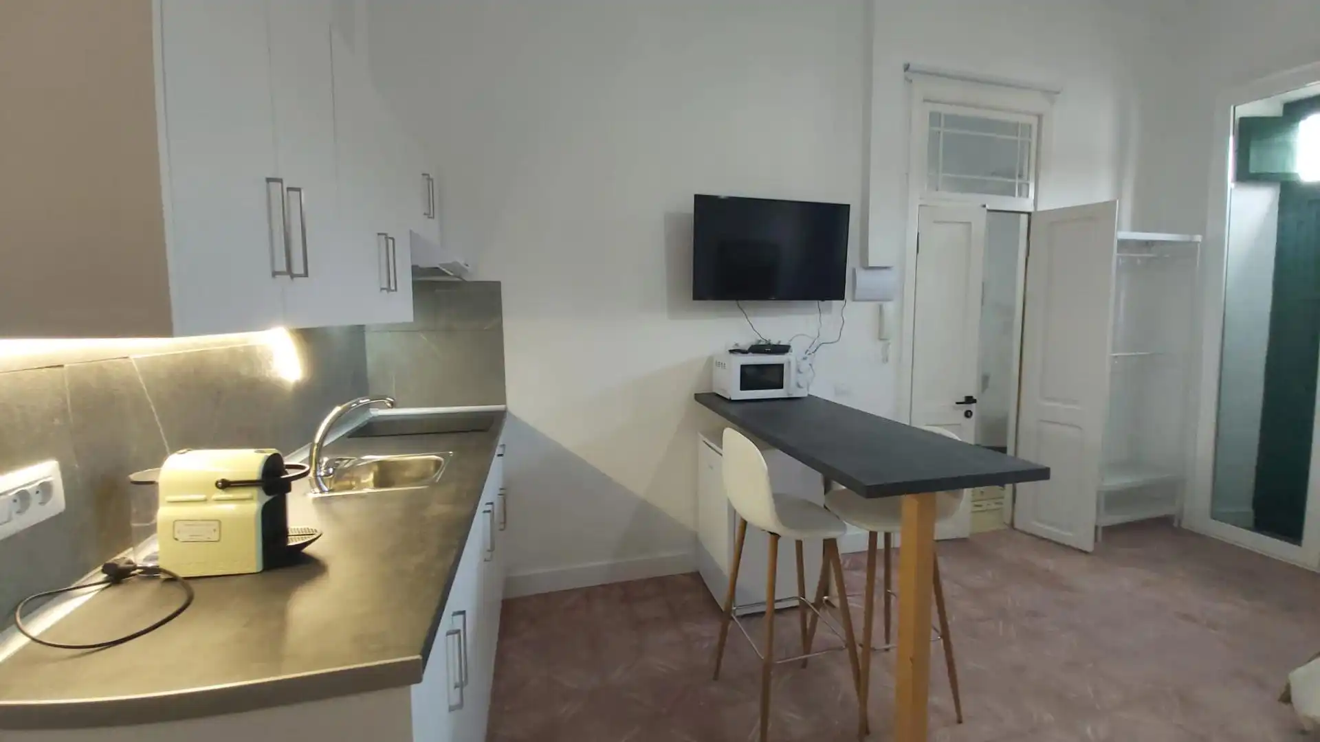 Cocina de Estudio de alquiler en La Orotava con Amueblado