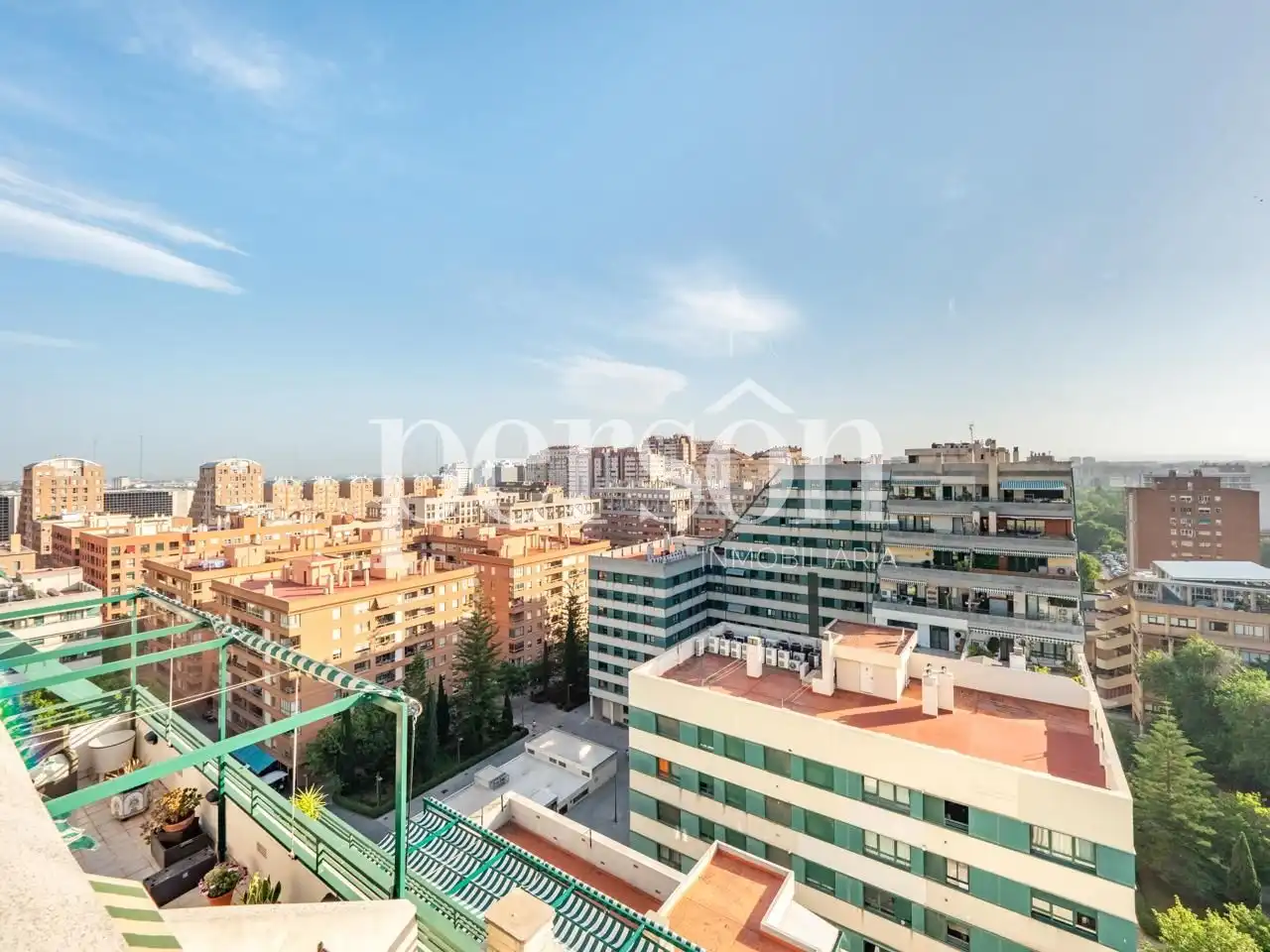 Vista exterior de Pis en venda en Valencia amb Aire condicionat, Calefacció i Terrassa