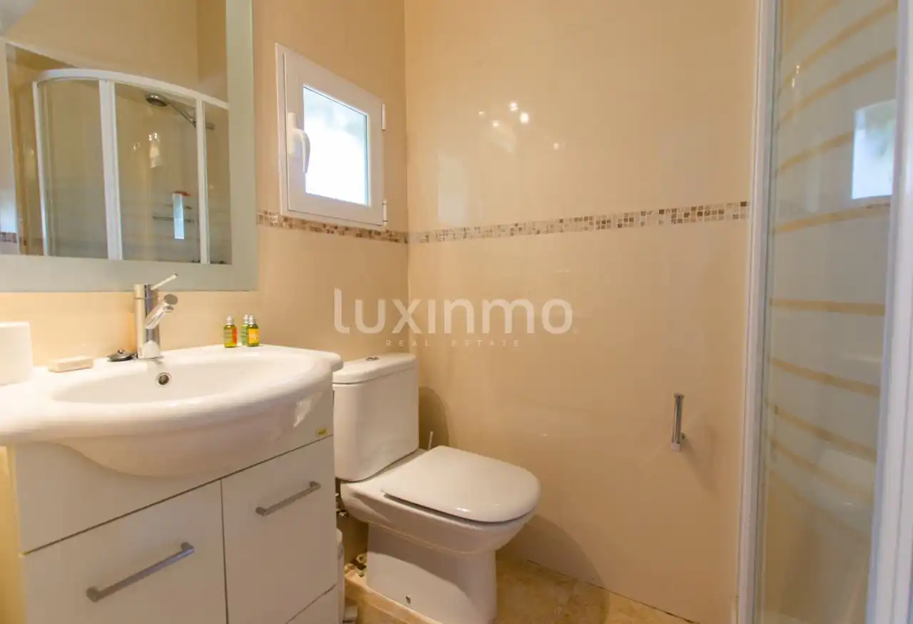 Detached house with pool for sale in L'Olla, imagen 2