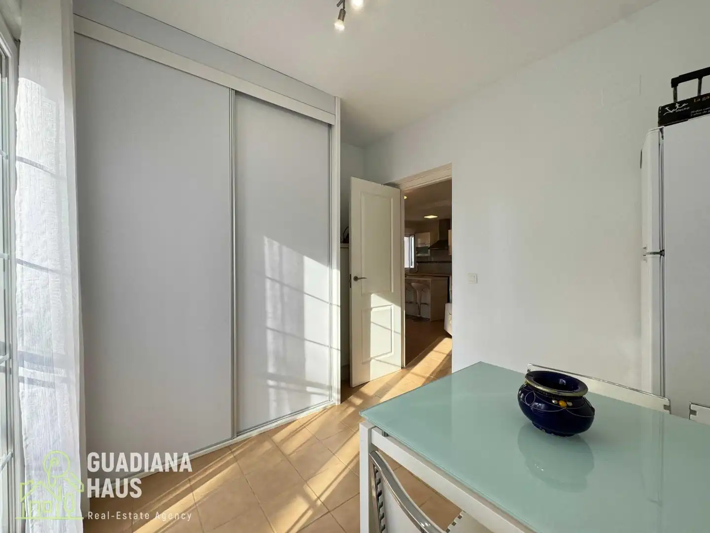 Habitación de Apartamento en venta en Ayamonte con Terraza y Trastero