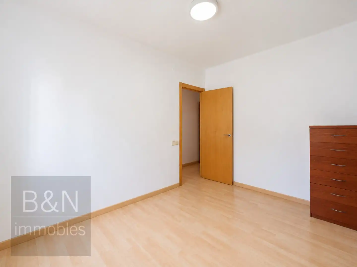 Flat with balcony for sale in Nord-oest, imagen 27