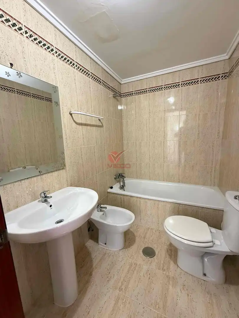 Bany de Casa o xalet en venda en Cuenca amb Calefacció i Terrassa