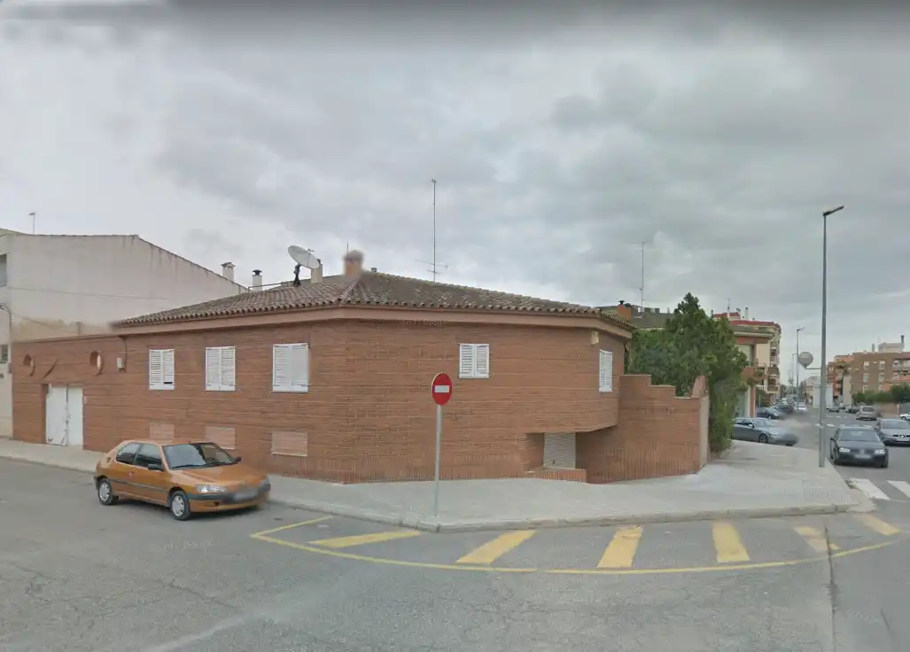 Local commercial à louer à Calle Sebastia Joan Arbó 88, imagen 2