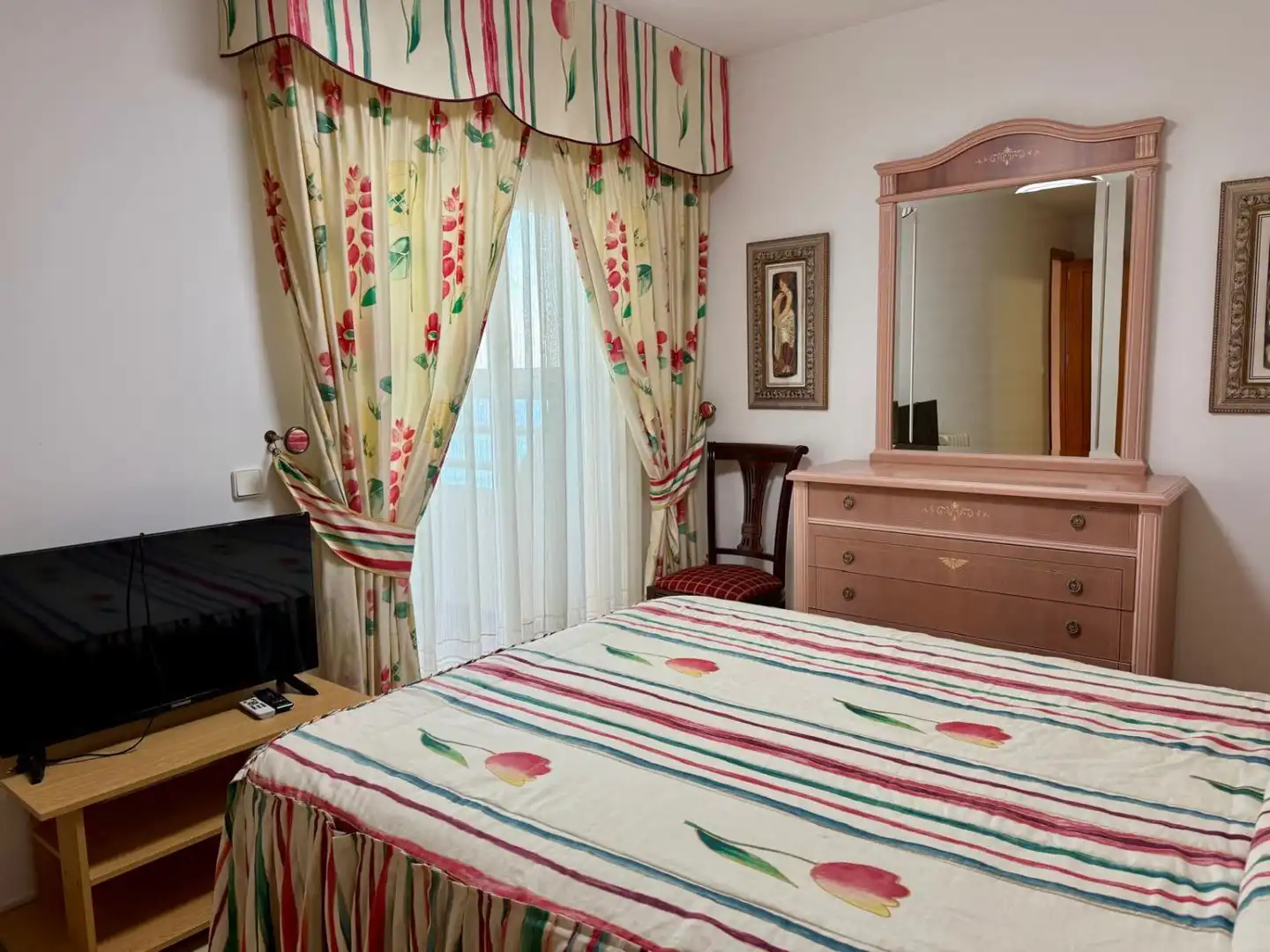 Dormitori de Àtic de lloguer en Alicante / Alacant amb Jardí privat, Terrassa i Moblat