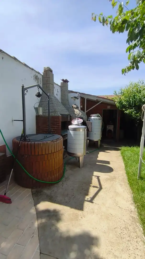 Einfamilien-Reihenhaus zum Verkauf in El Burgo Ranero  mit Heizung, Privatgarten und Parkett