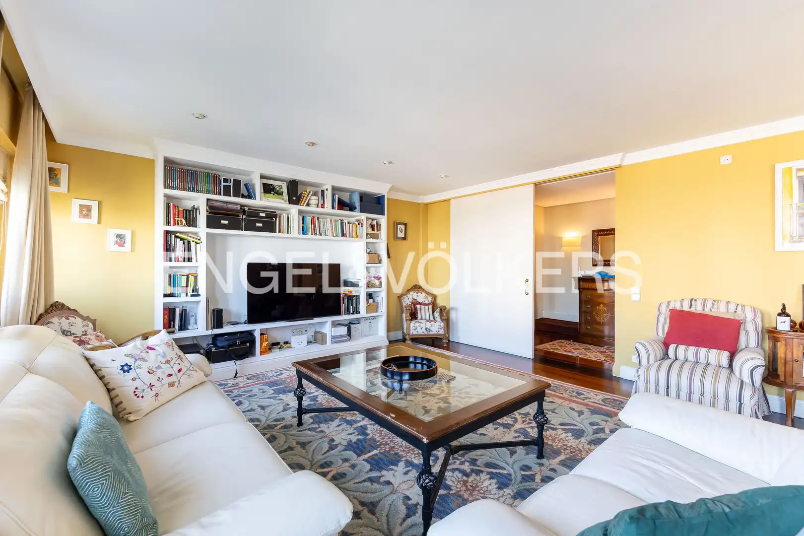 Sala de estar de Piso en venta en  Madrid Capital con Calefacción